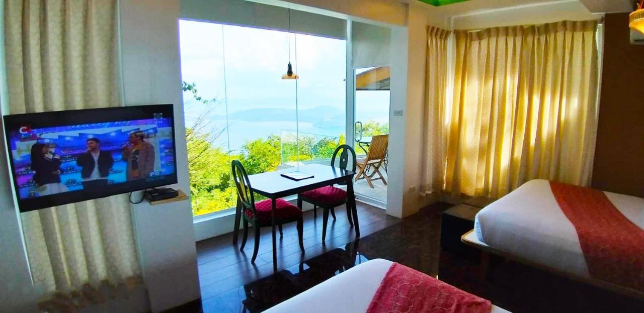 The Carmelence View Bed & Breakfast Tagaytay City Екстериор снимка