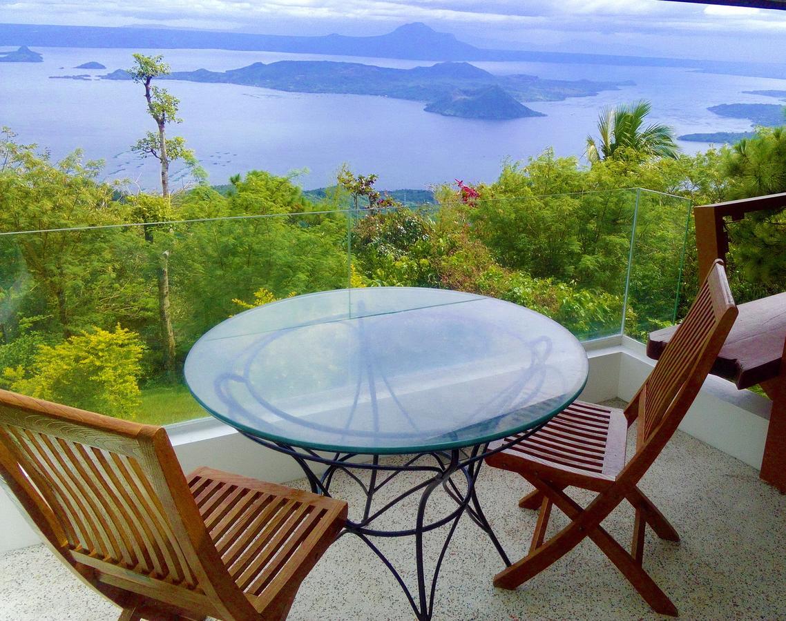 The Carmelence View Bed & Breakfast Tagaytay City Екстериор снимка