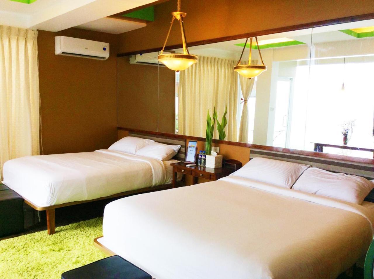 The Carmelence View Bed & Breakfast Tagaytay City Екстериор снимка