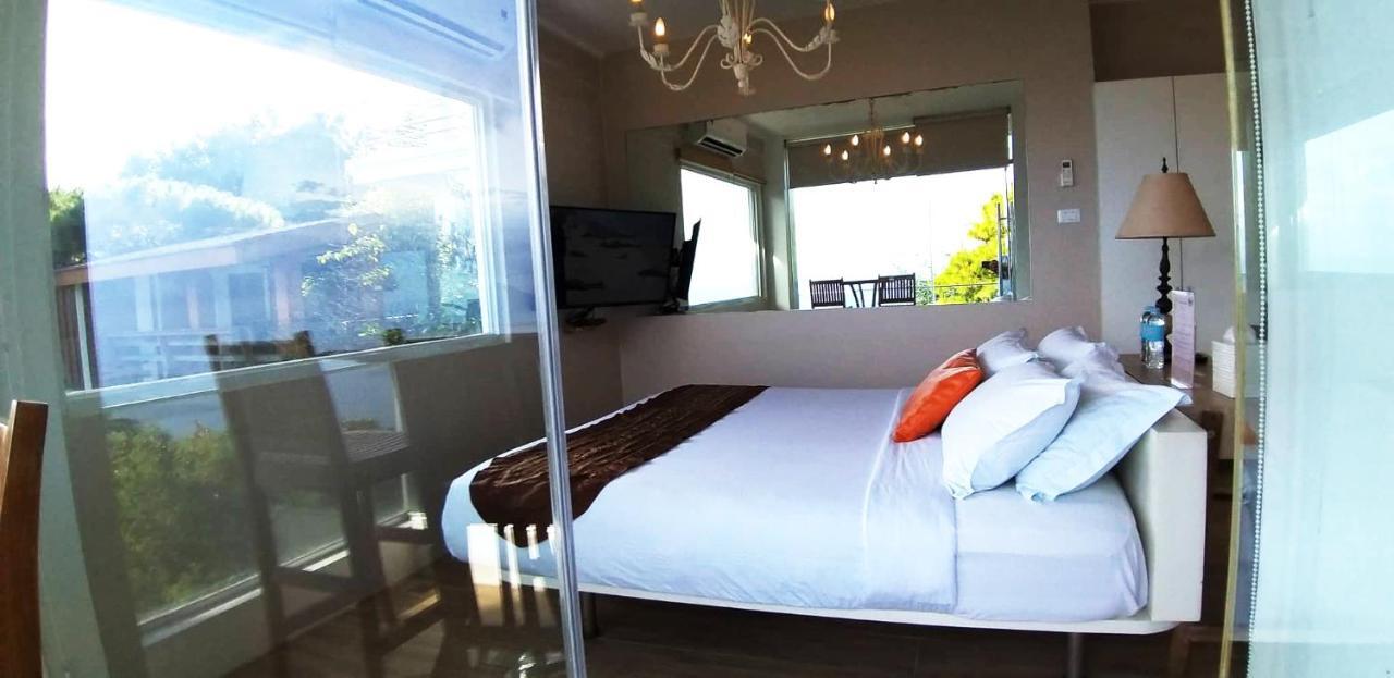 The Carmelence View Bed & Breakfast Tagaytay City Екстериор снимка
