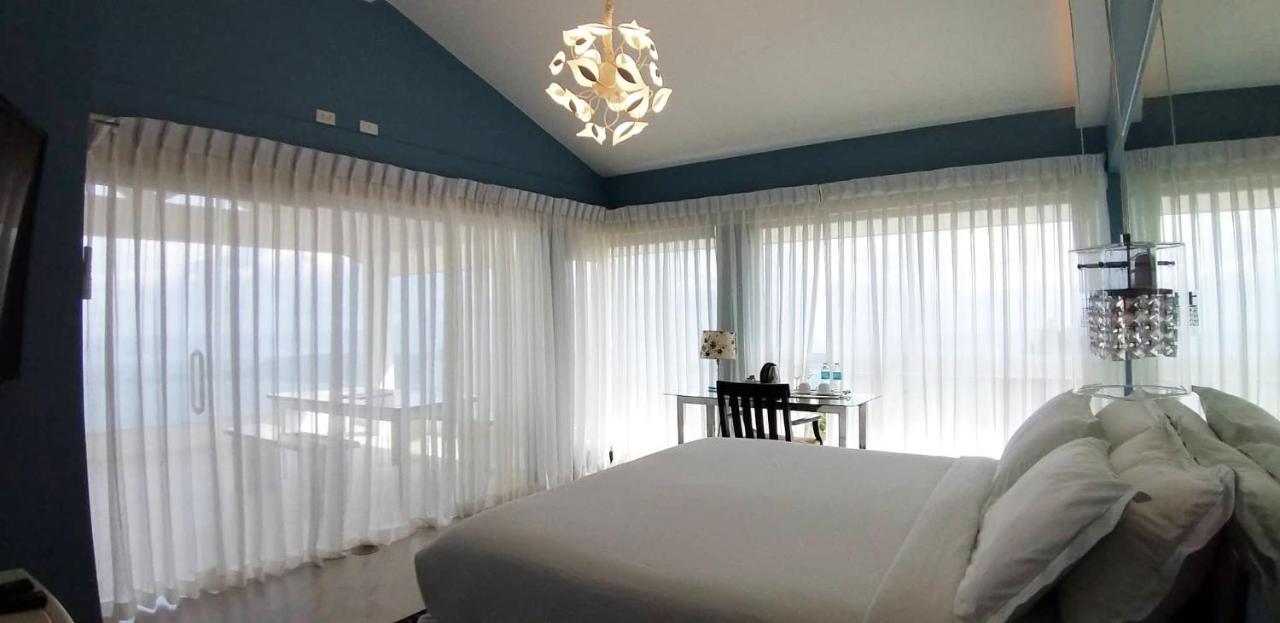 The Carmelence View Bed & Breakfast Tagaytay City Екстериор снимка